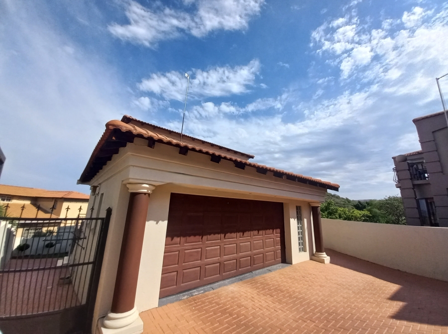 5 Bedroom Property for Sale in Cashan North West